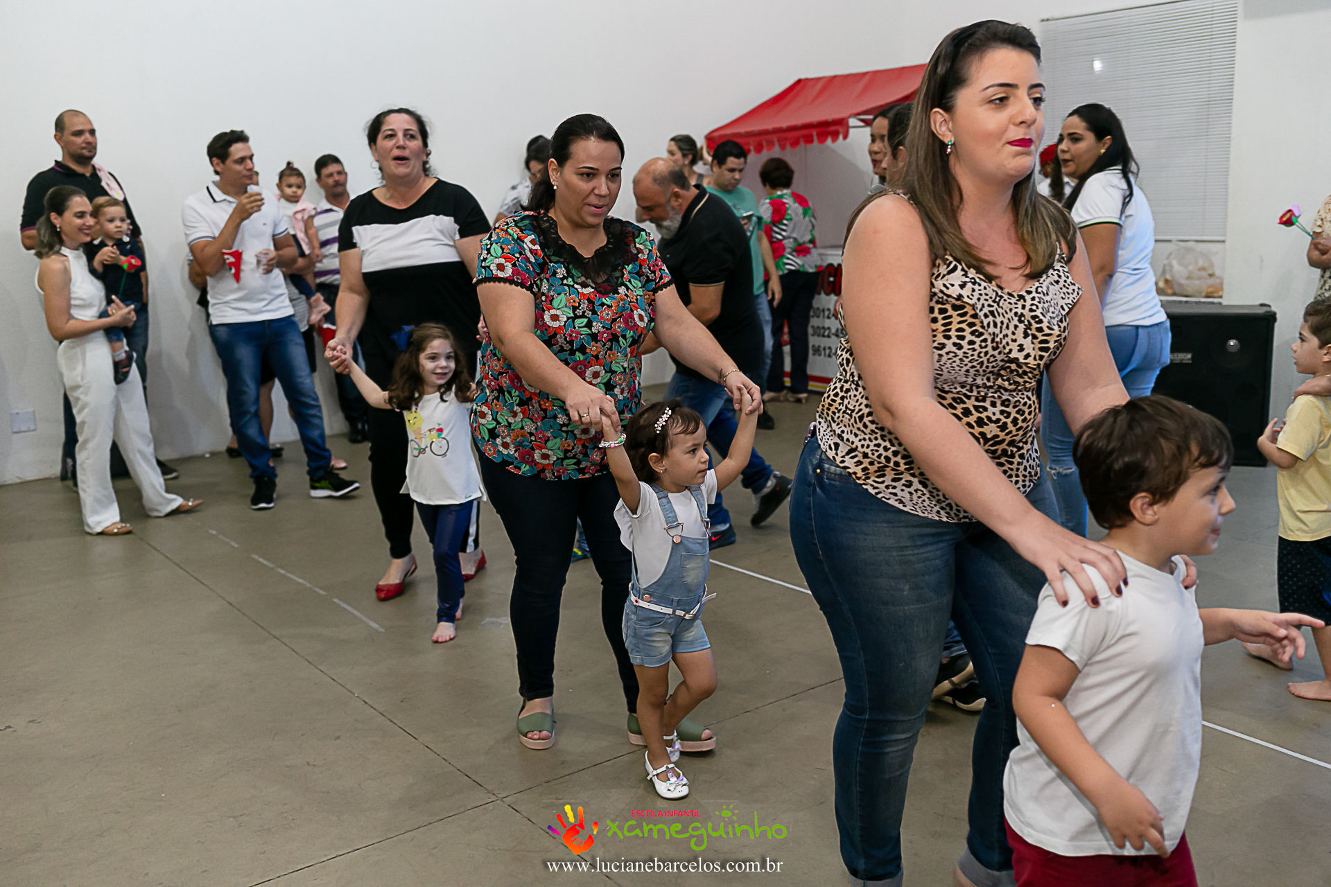 Foto Fotografia Escolar - Festa da Familia na Escola Xameguinho Foto Fotografia Escolar - Festa da Familia na Escola Xameguinho - Imagem 1