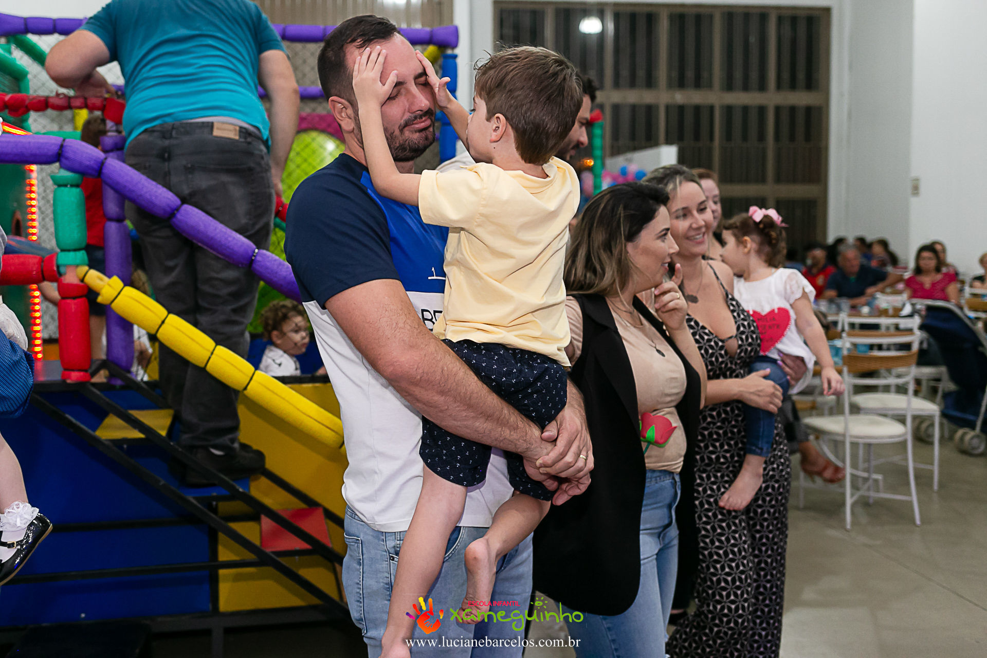 Foto Fotografia Escolar - Festa da Familia na Escola Xameguinho Foto Fotografia Escolar - Festa da Familia na Escola Xameguinho - Imagem 6