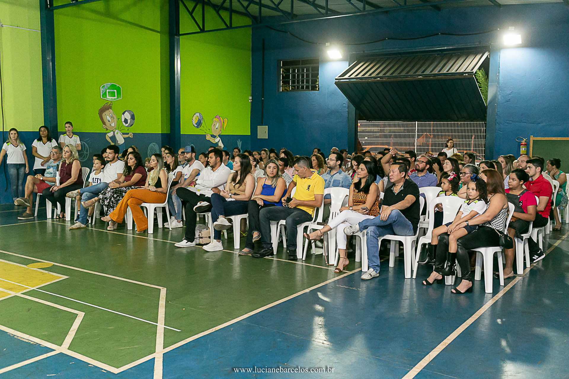 Foto Fotografia Escolar - Apresentação Dia das Mães no Colégio Integração Foto Fotografia Escolar - Apresentação Dia das Mães no Colégio Integração - Imagem 2