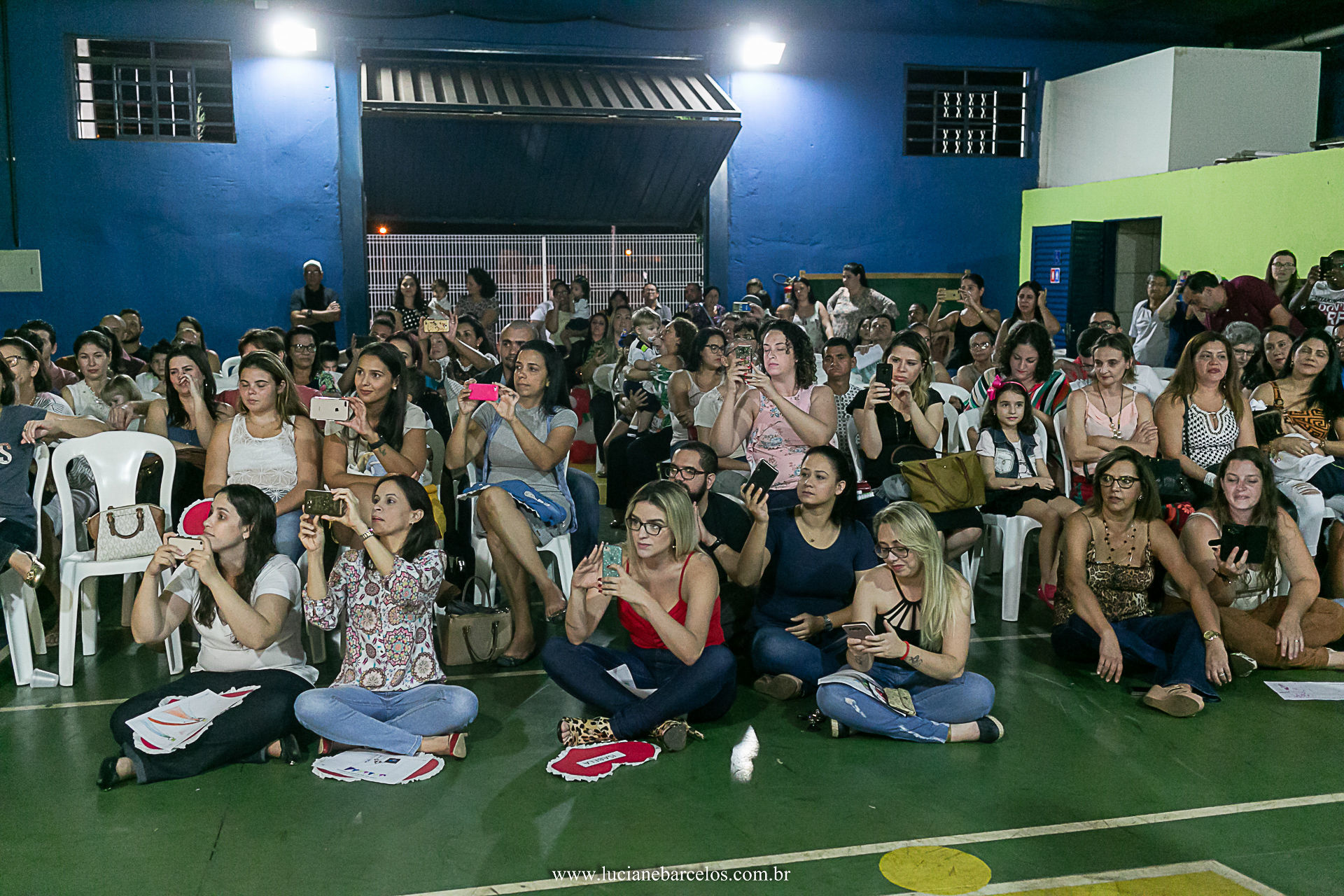 Foto Fotografia Escolar - Apresentação Dia das Mães no Colégio Integração Foto Fotografia Escolar - Apresentação Dia das Mães no Colégio Integração - Imagem 24